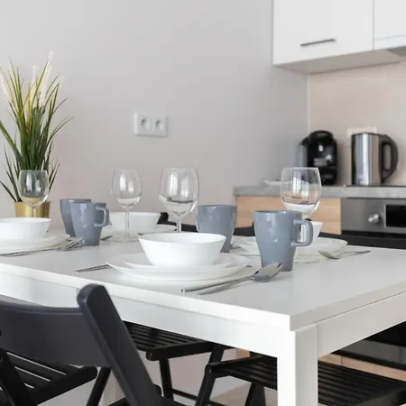 Apartment Morena Rakoczego By Renters *